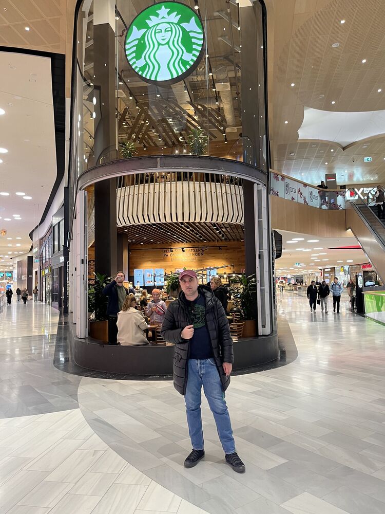 ���������� Dedinka pri Dunaji, ���� ������� Lasha, 40 ���, ������������ ��� ������, ����� � ���������, c�������� ���������