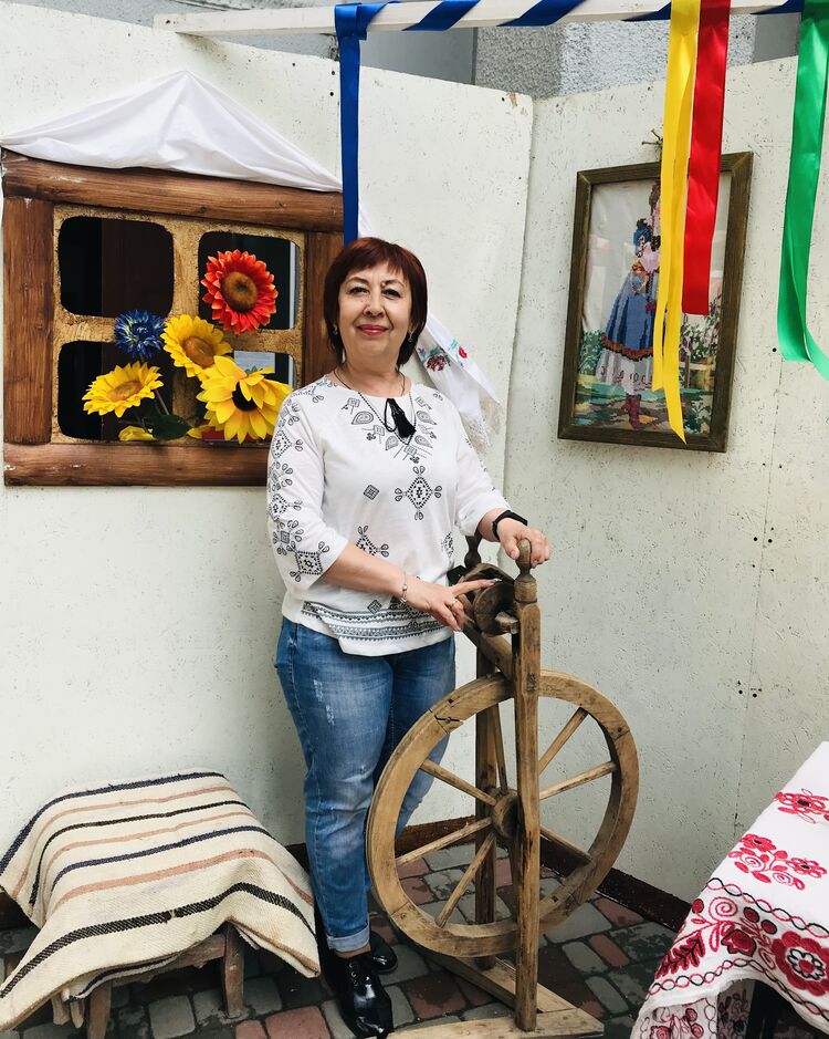  23012866  NATALI, 58 ,    