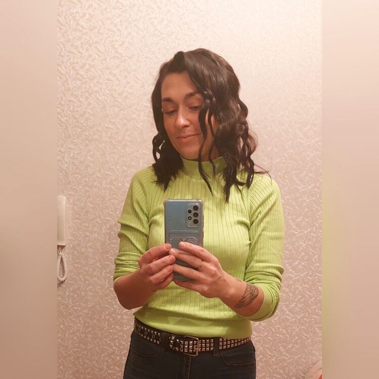  41290666  Anastasiia, 38 ,    