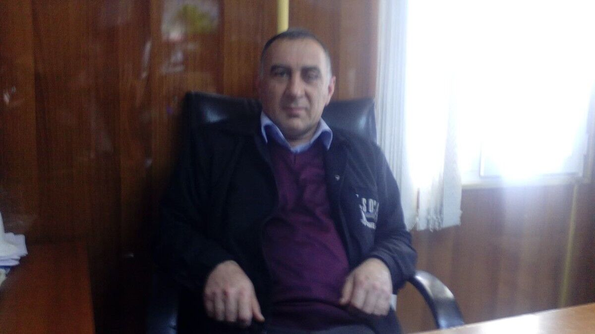  6243756  Mehdi, 63 ,    