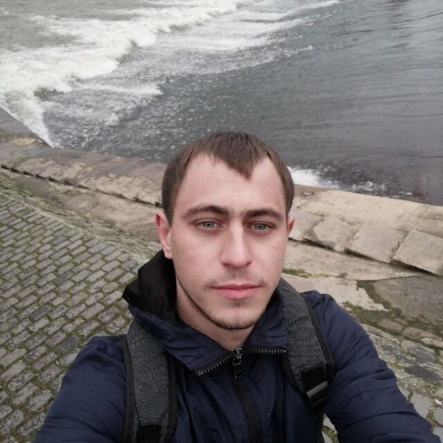  Frankfurt am Main,   , 33 ,   ,   