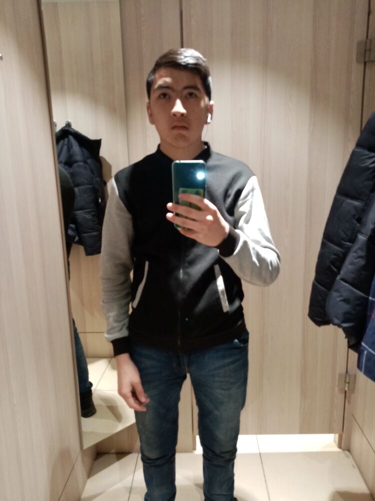  46031246  , 23 ,    