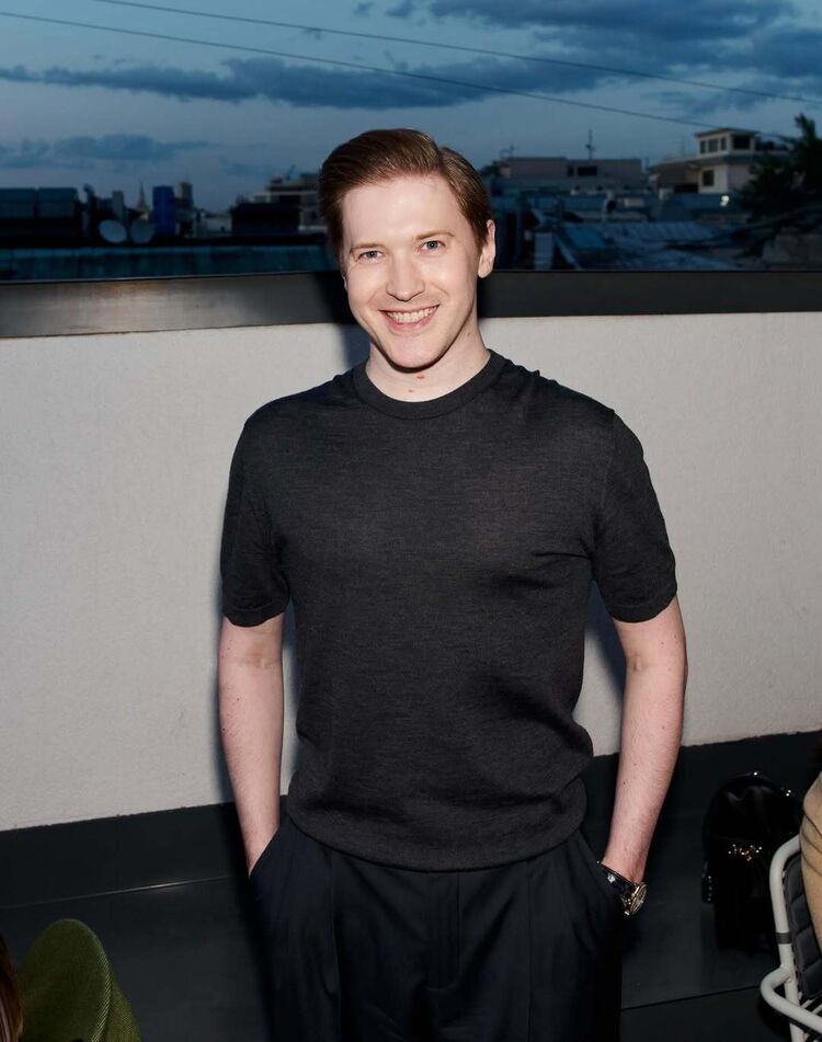 ���������� �����-���������, ���� ������� ������, 32 ����, ������������ ��� ������, ����� � ���������, c�������� ���������, ���������