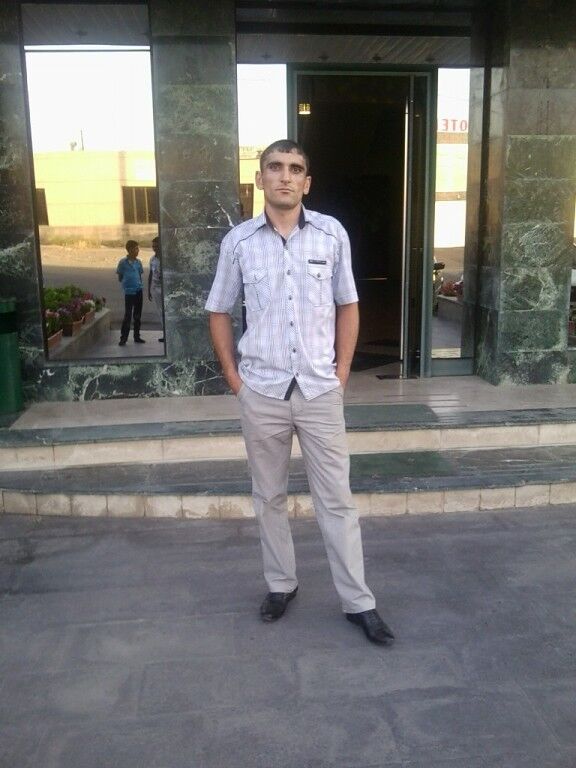  5512476  Armen, 40 ,    