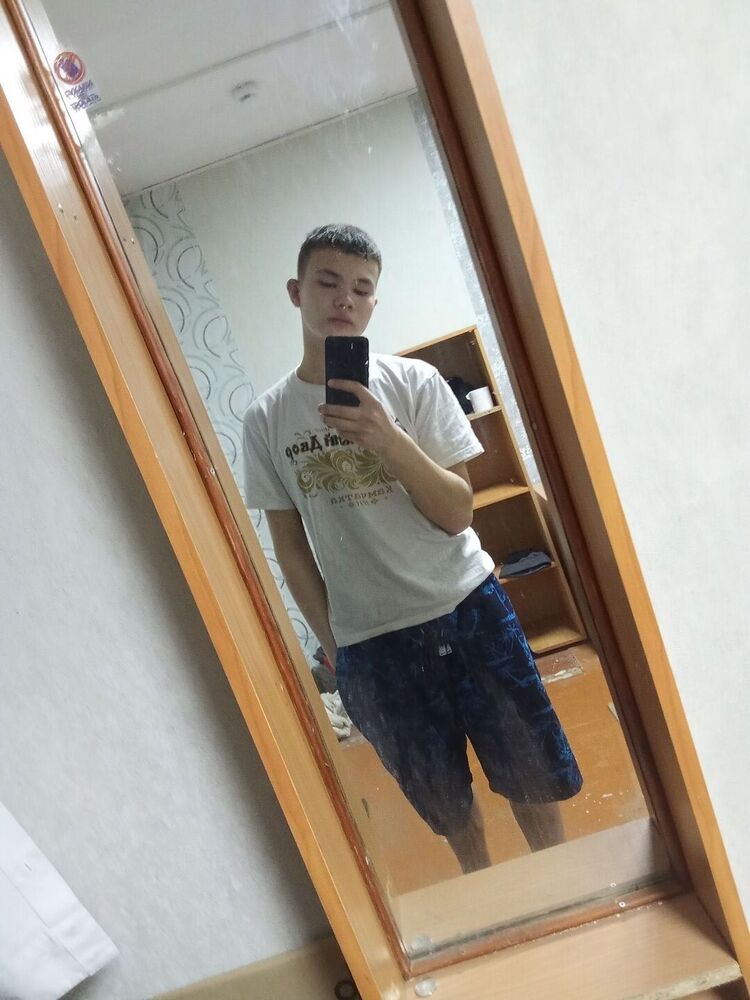 42210026  , 20 ,    