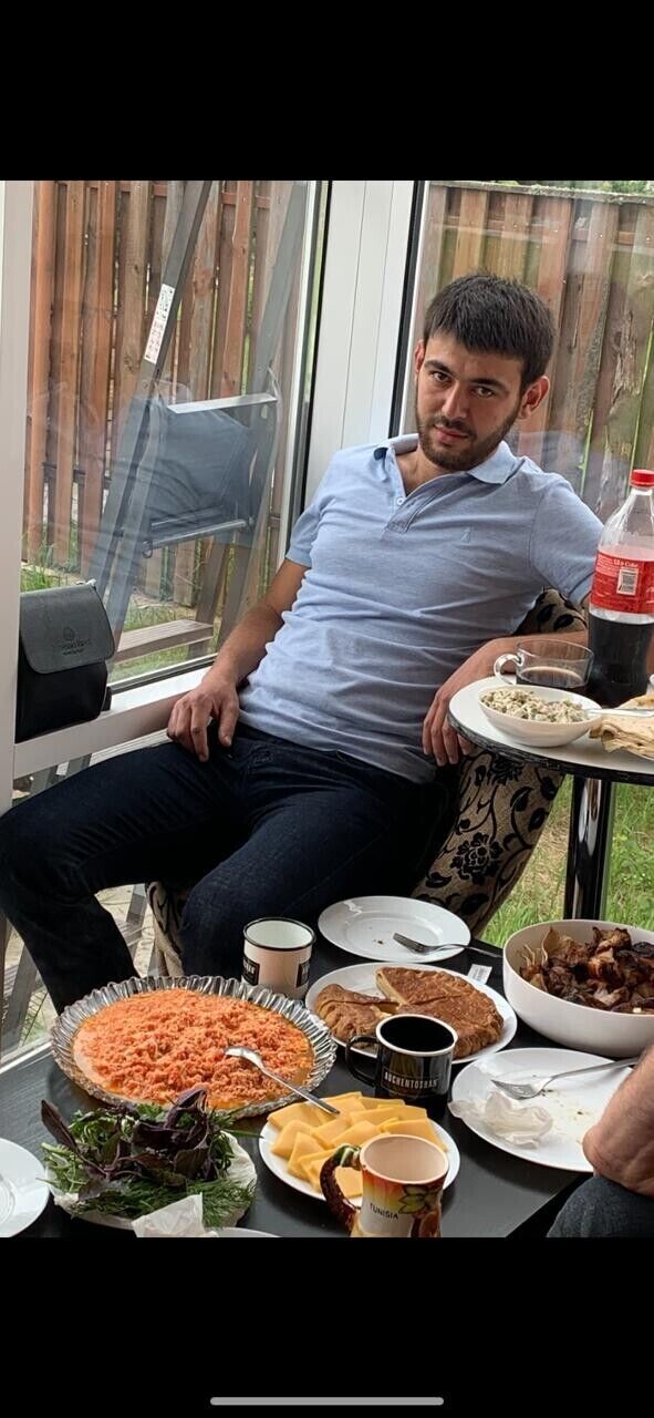  ,   Valter, 28 ,   ,   