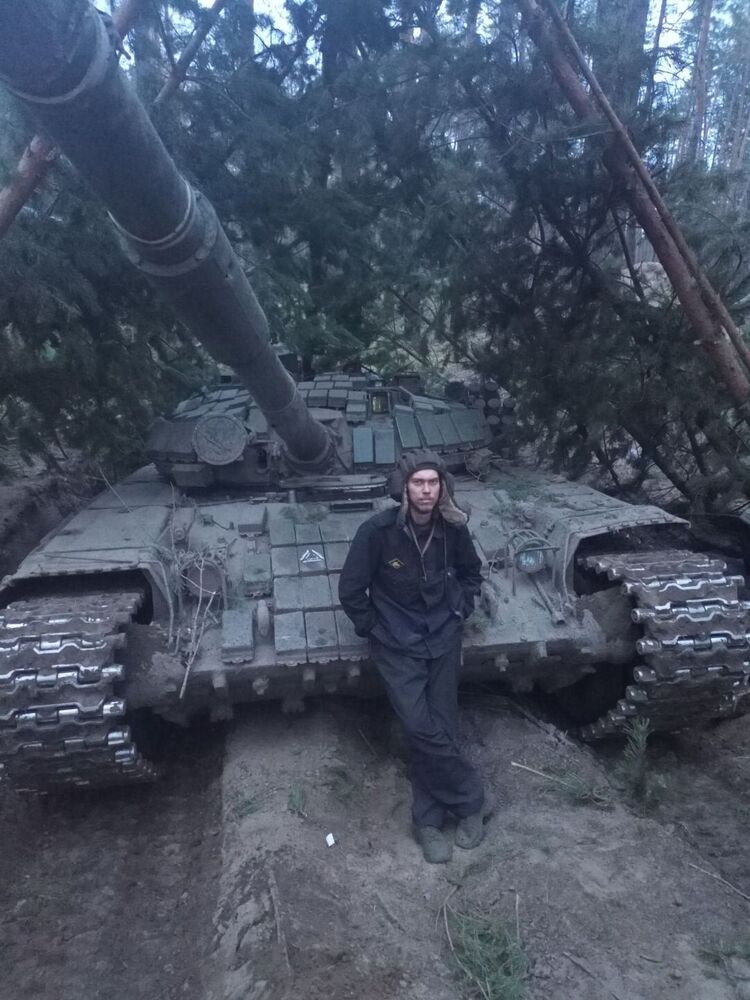  38033486  Andrey, 25 ,    