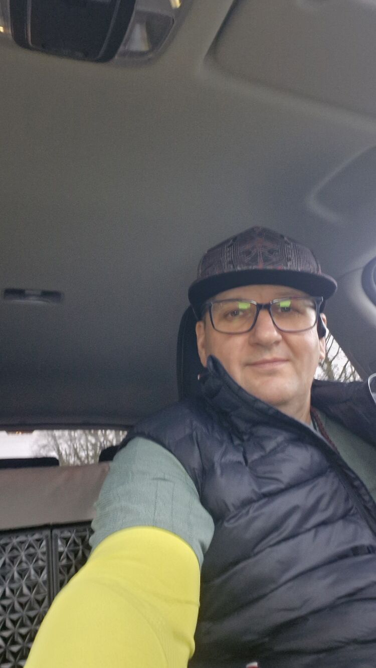 ���������� Frankfurt am Main, ���� ������� ��������, 52 ����, ������������ ��� ����� � ���������, c�������� ���������