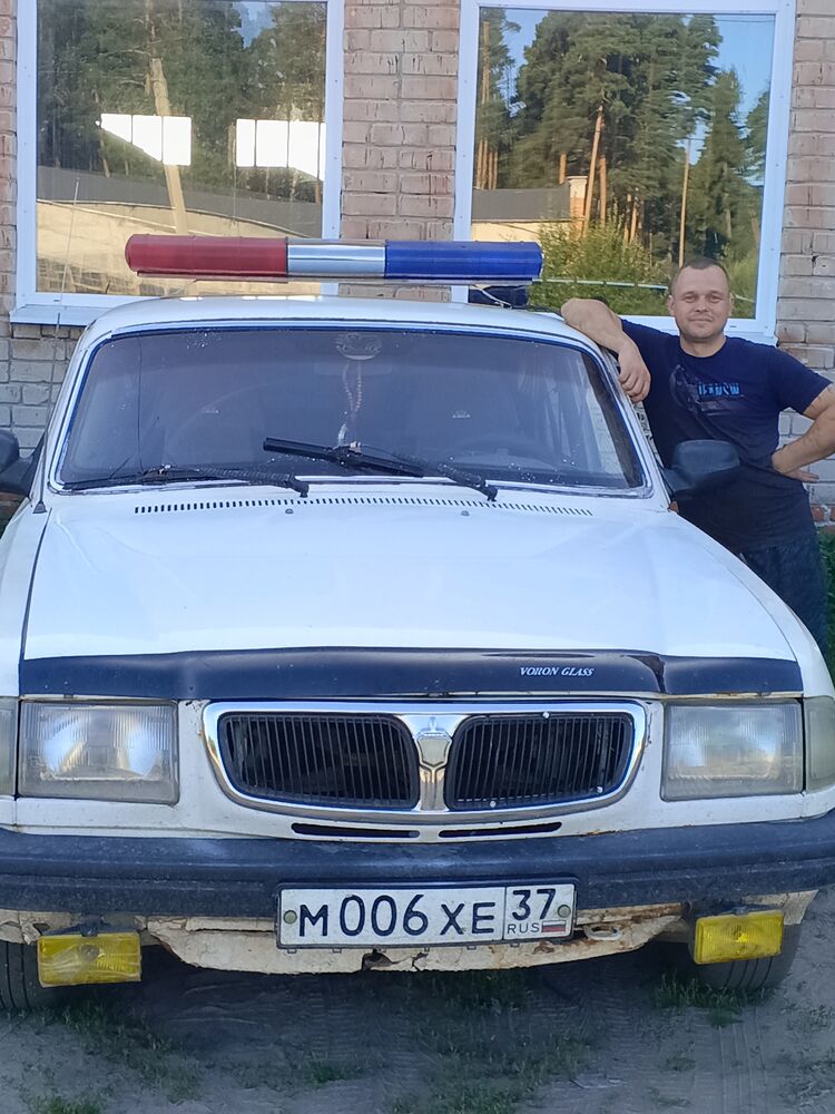  ,   Slava, 38 ,   ,   