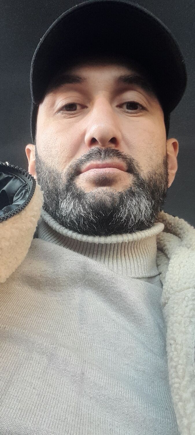  35627496  , 38 ,    