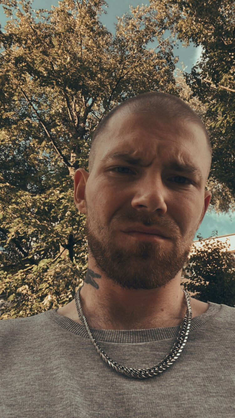  ,   Evgeny, 28 ,   ,   , c 