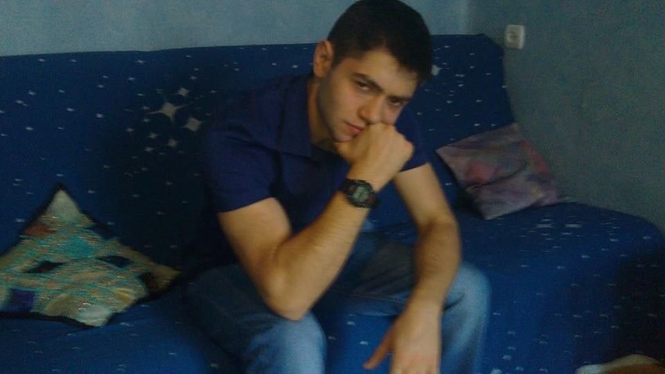  5962056  Aleqsandre, 30 ,    