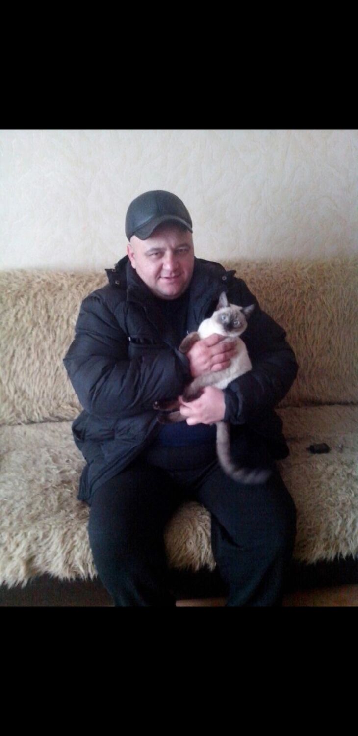  31218126  Alexander, 48 ,    