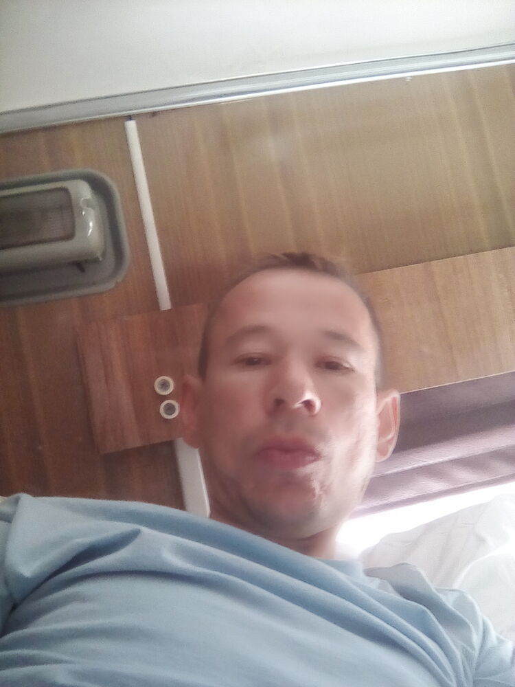  30098626  Polad, 45 ,    