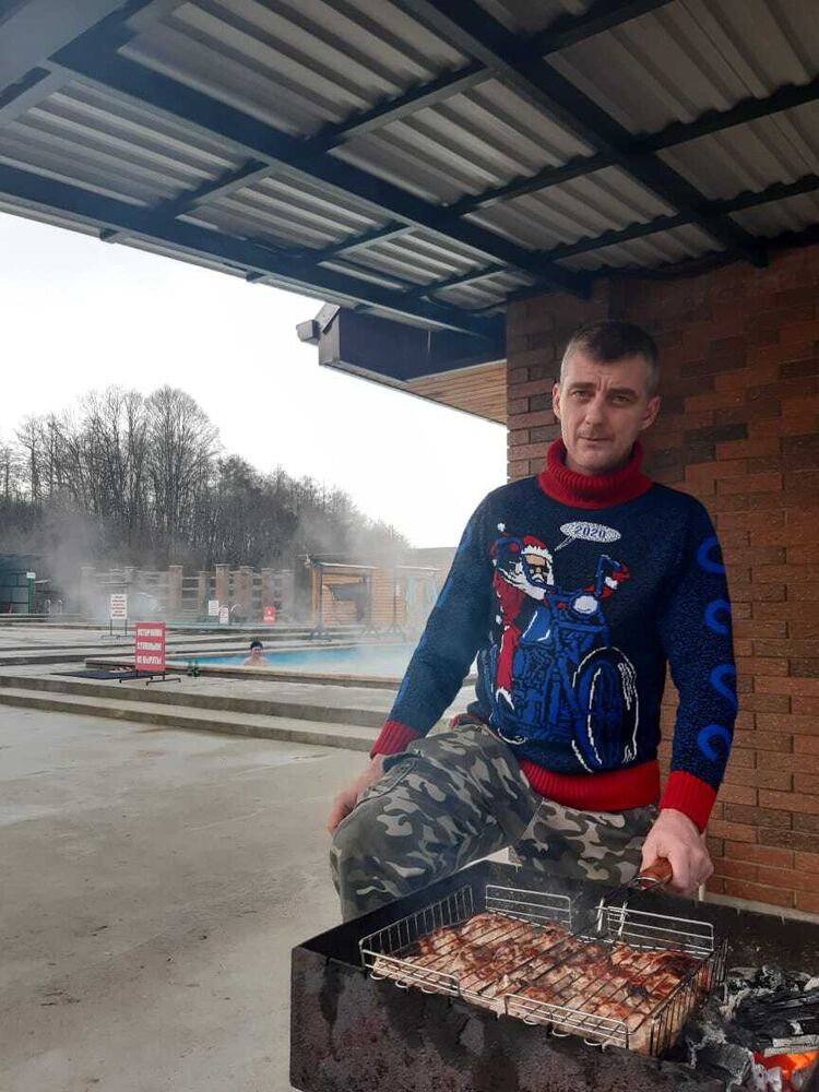  40699686  , 45 ,    --