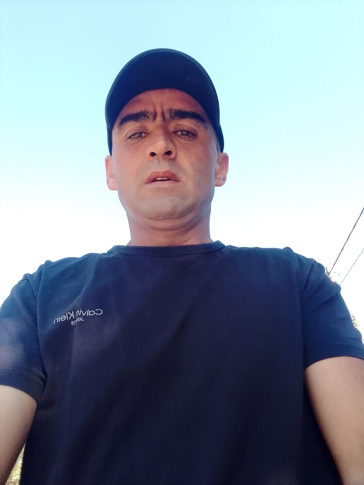  32563406  , 35 ,    