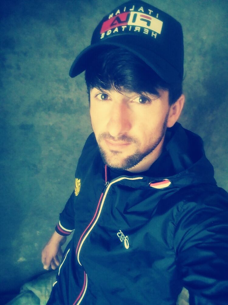  ,   Maksim, 28 ,   ,   , c 