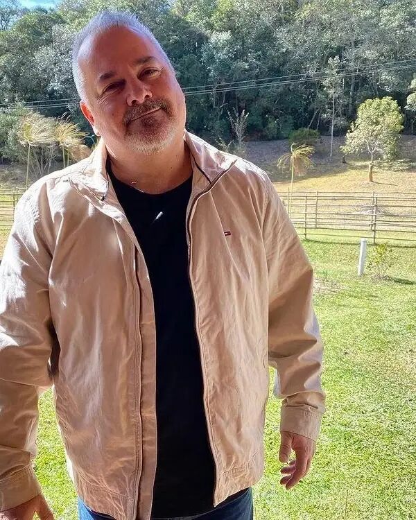  30248826  Michael, 63 ,    Algiers