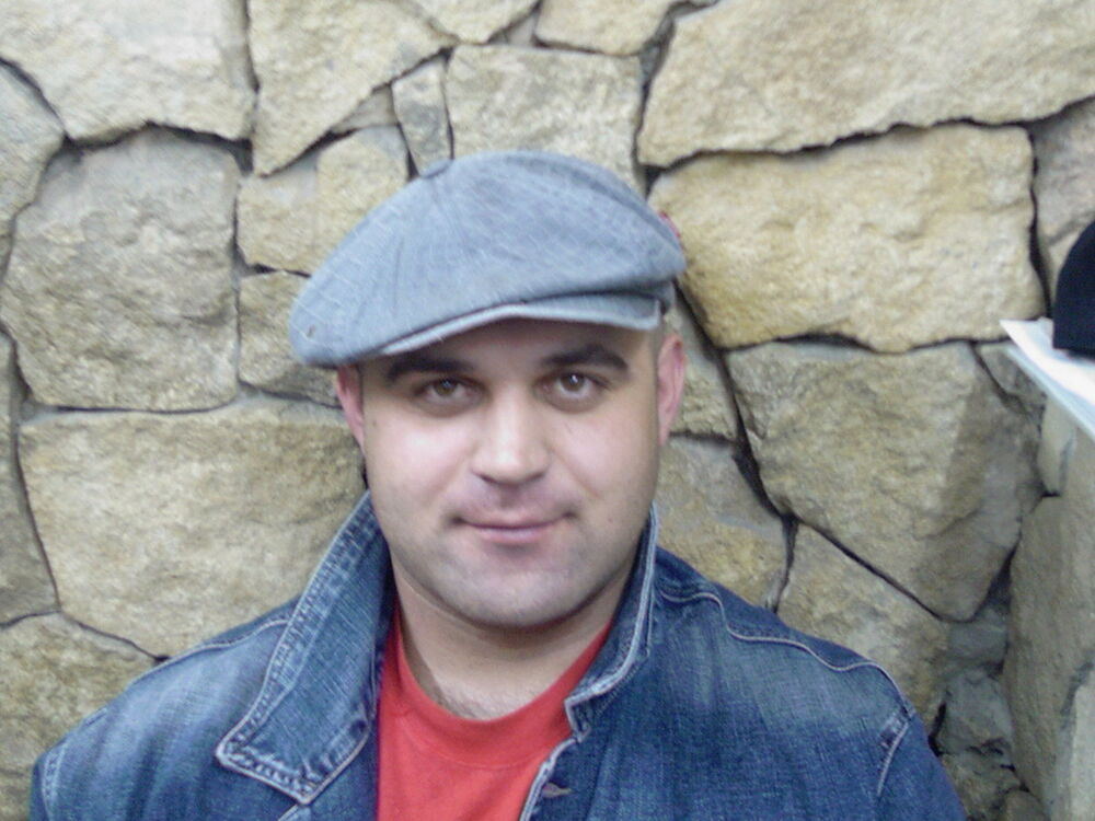  Stuttgart,   Ruslan, 50 ,   ,   , c 