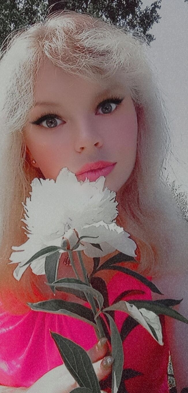  ,   Anastasia, 23 ,     , 
