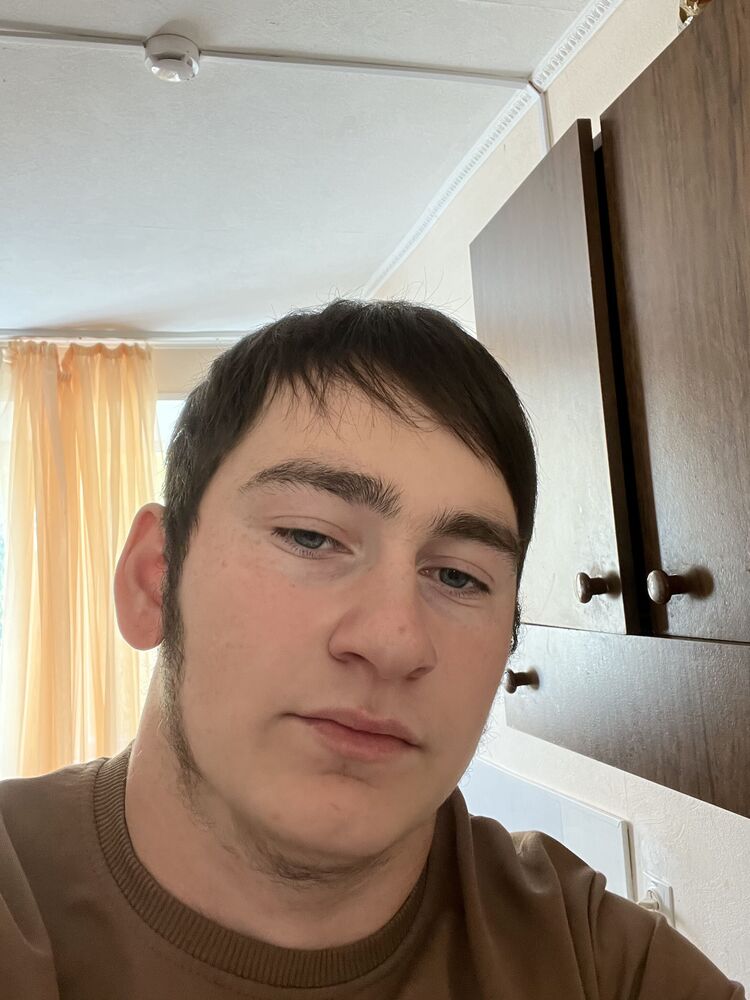  42367566  , 21 ,    