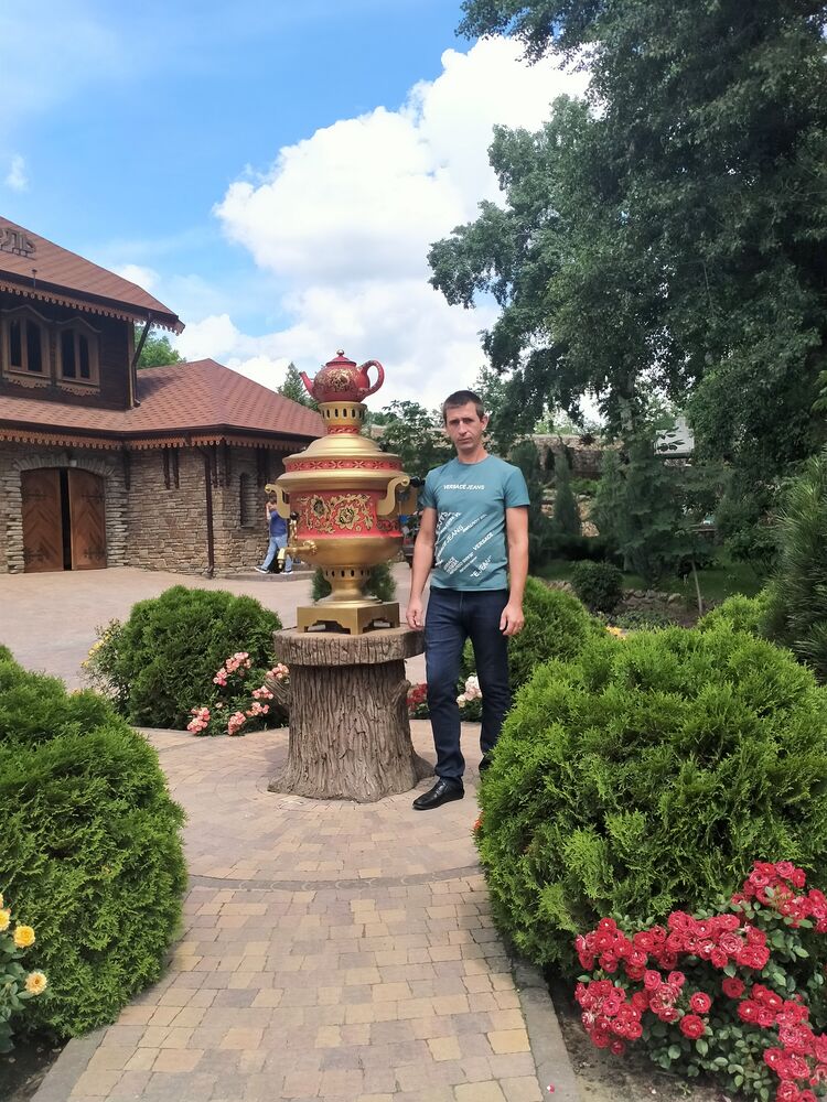  --,   , 39 ,     , c 