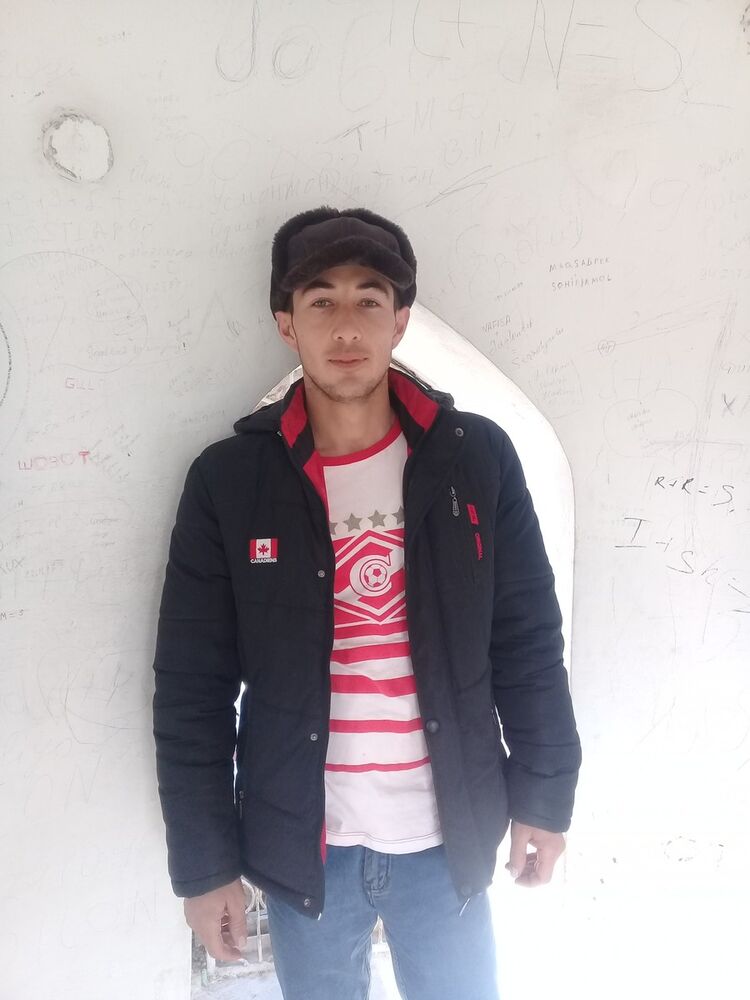  ,   Ulugbek, 33 ,   ,   , c 