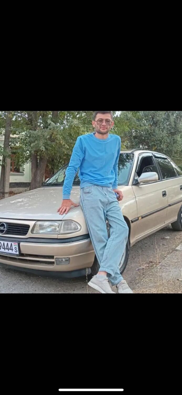  ,   Jamik, 25 ,   ,   