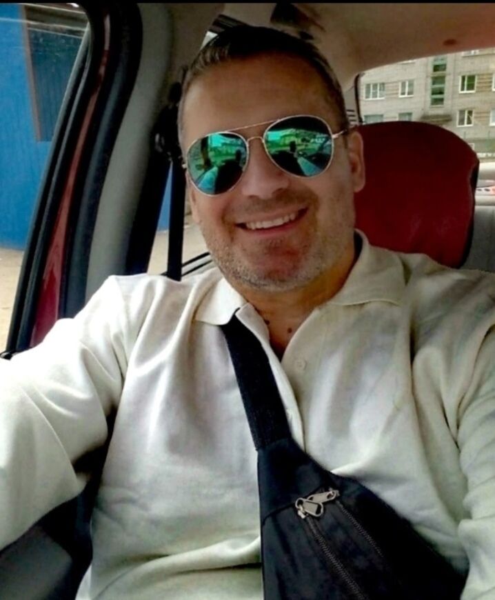  54667596  Alexey, 47 ,     