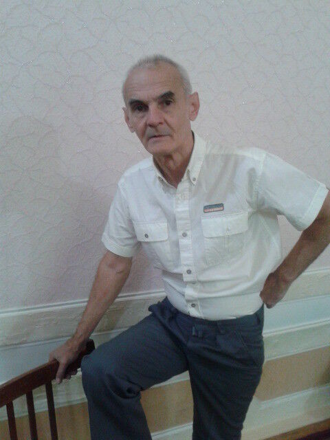  6830346  Renat, 69 ,    