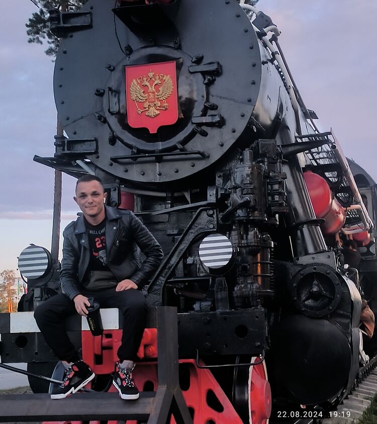  49682846  , 28 ,    