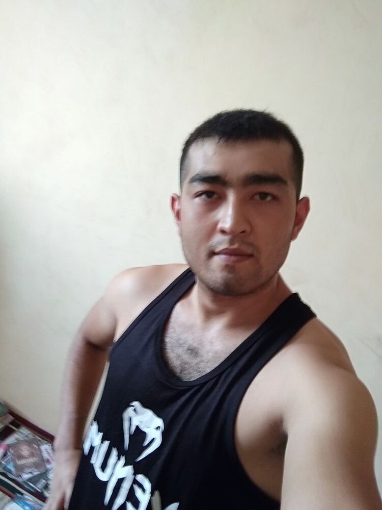  13006826  Bobur, 32 ,    