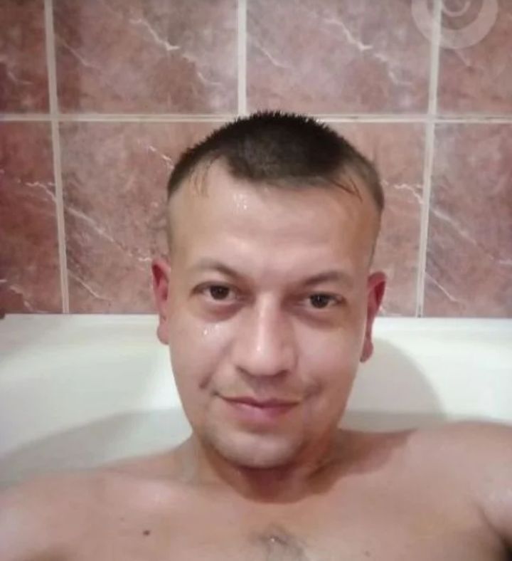  33428716   , 45 ,     
