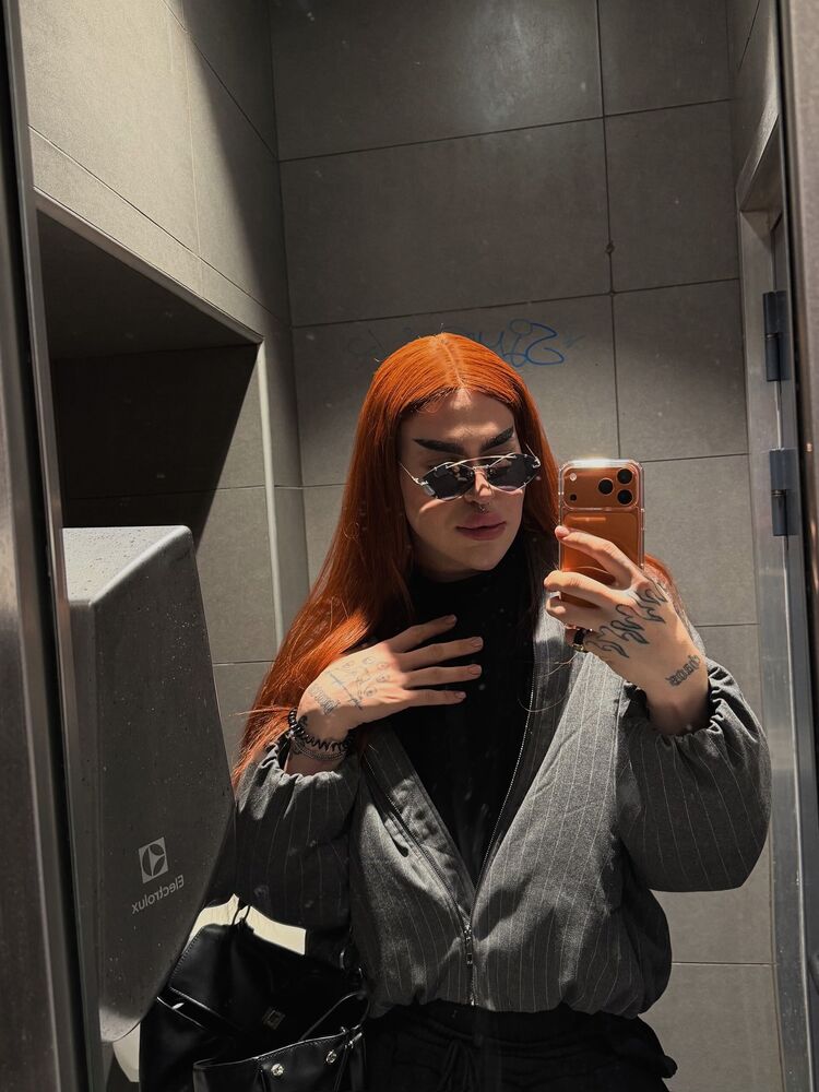  54391606  ELIN, 19 ,    