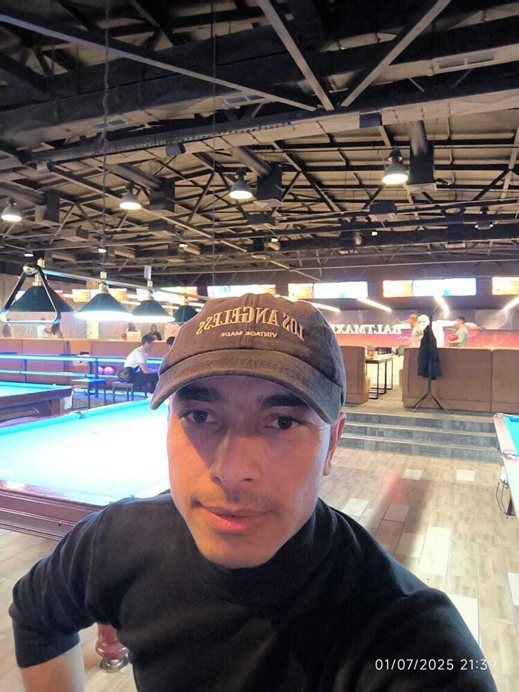  52384596  Makhammadali, 34 ,    