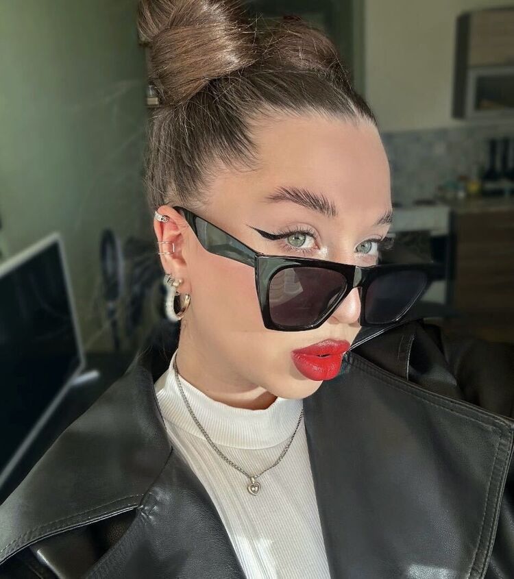  ,   , 23 ,   ,   