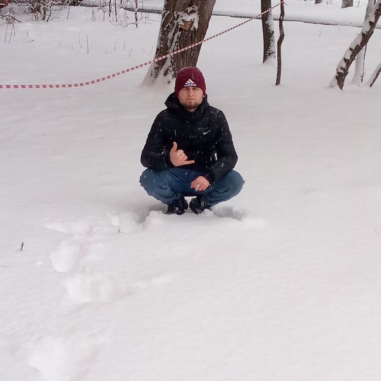  31337356  Jon, 35 ,    