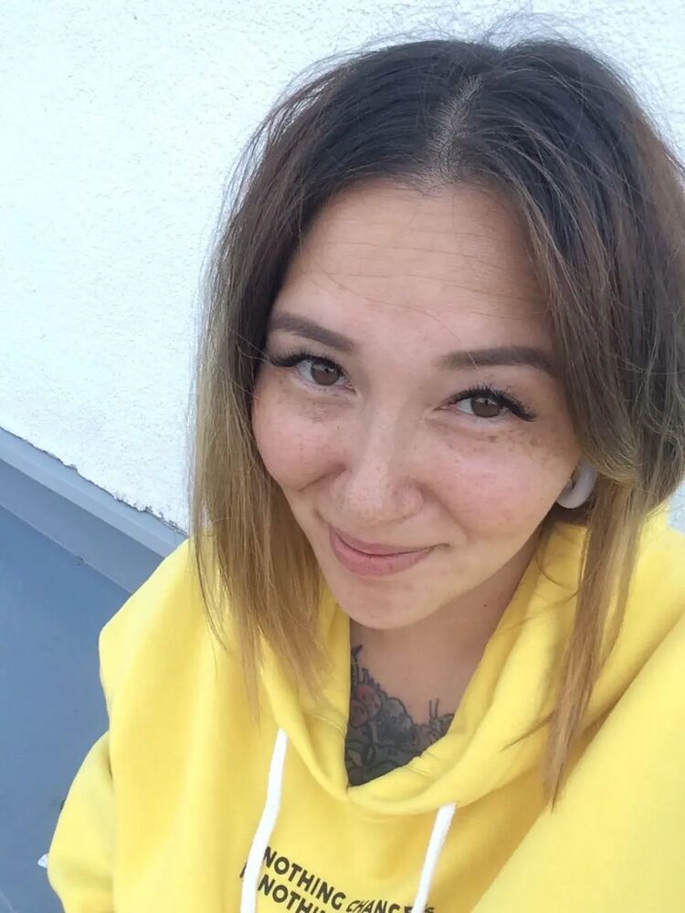  -,   , 37 ,   