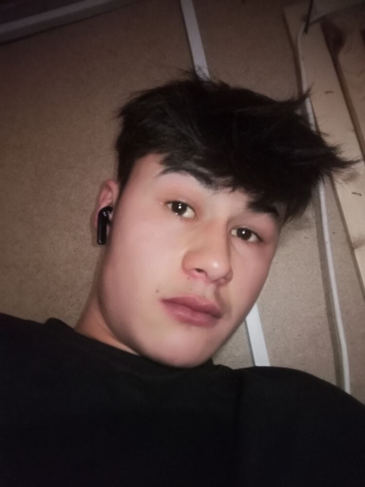  ,   Jurabek, 20 ,   ,   