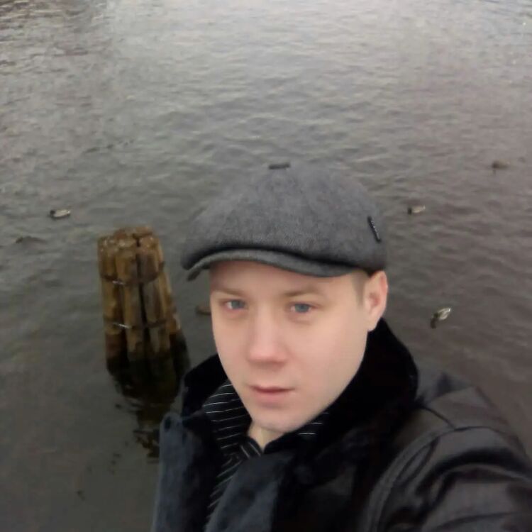  29720346  Ilya, 33 ,    -