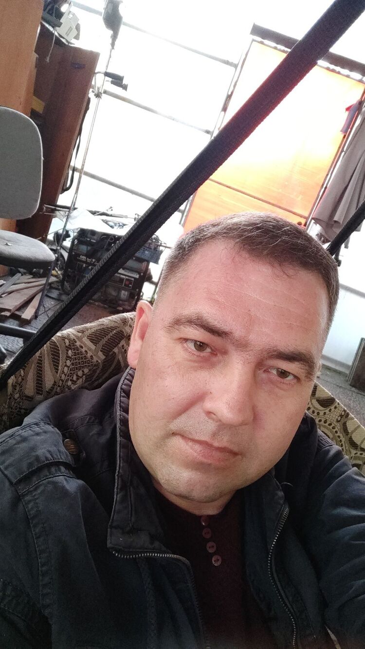  26093706  , 43 ,    