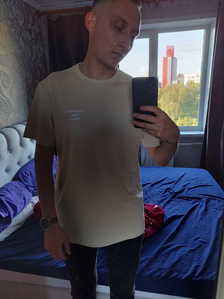  49233766  , 28 ,    