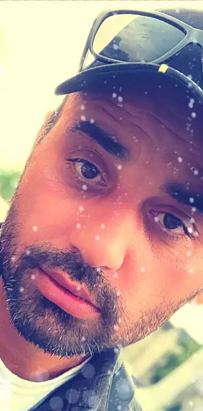  ,   David, 42 ,   ,   , c , 