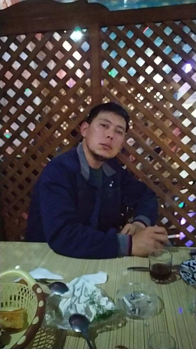  ,   Lari, 41 ,   ,   , c 