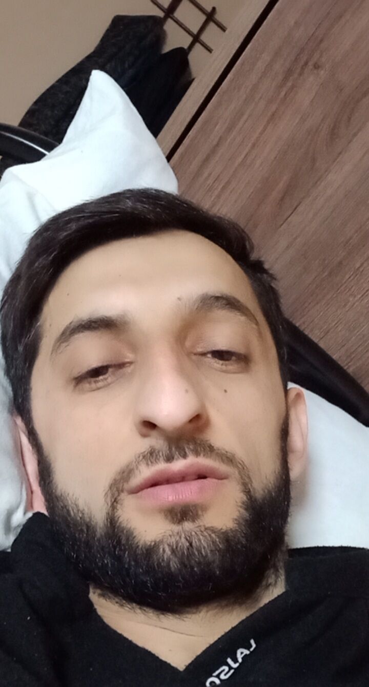  47870336  Arman, 37 ,    