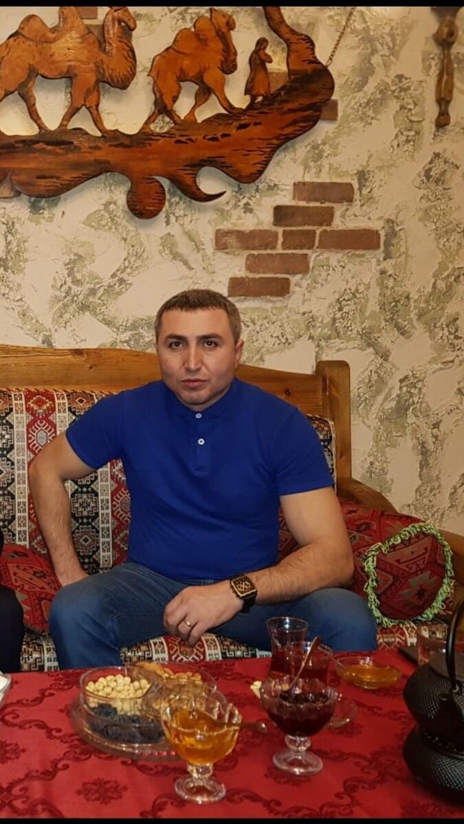  17964256  Samir, 35 ,    