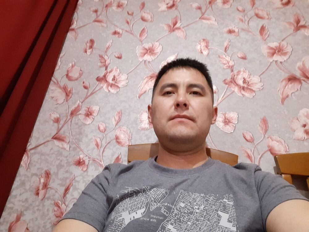  16026966  Yunus, 39 ,    