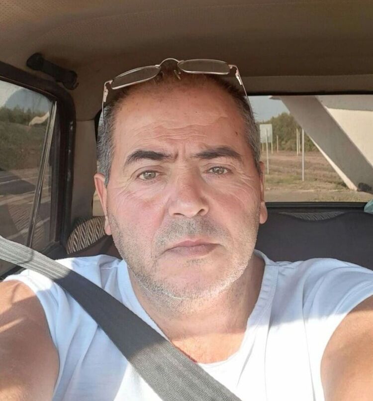  29959896  Kamo, 53 ,    