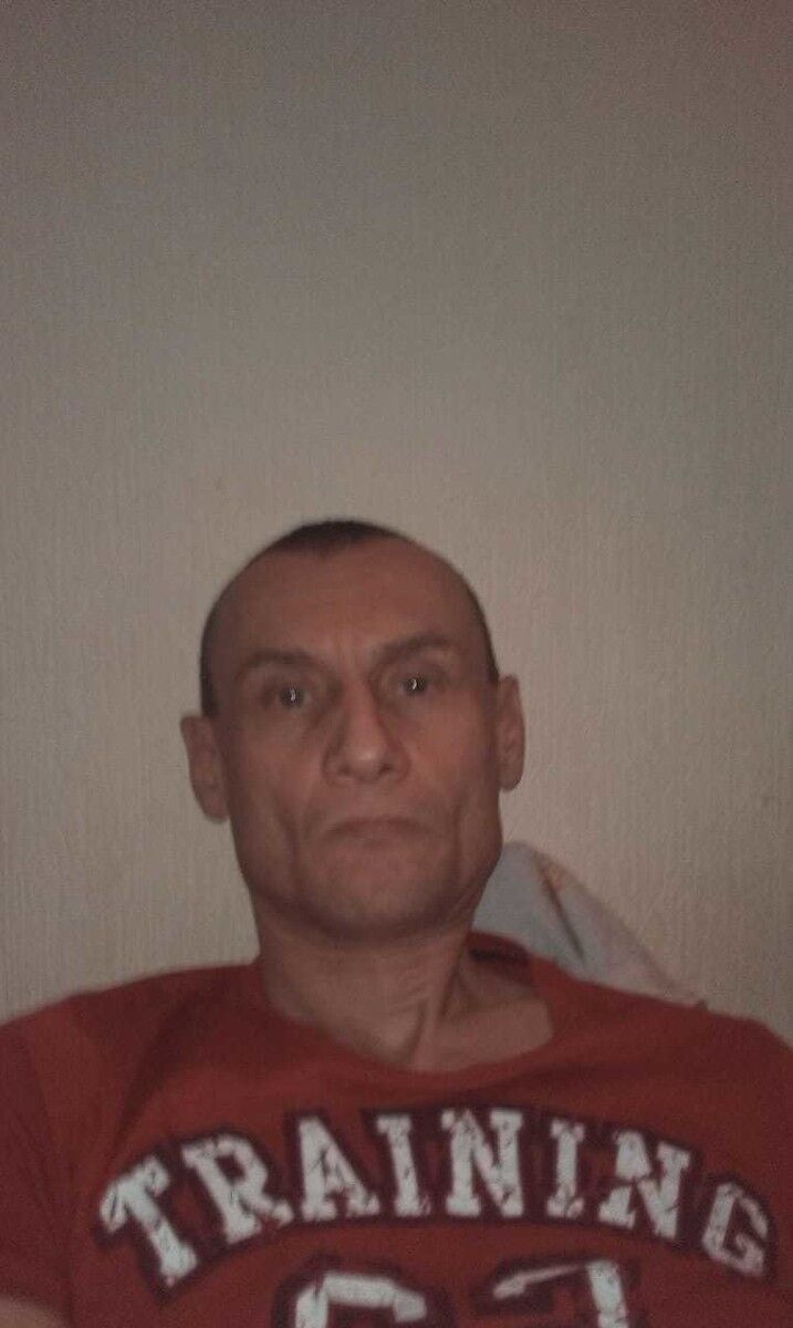  18778296  Miha, 45 ,    