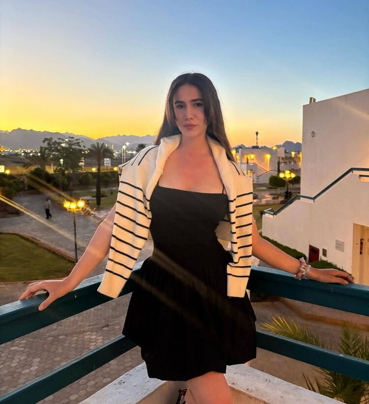  52510356  , 29 ,    -